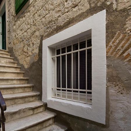Lamenta Split Exterior foto