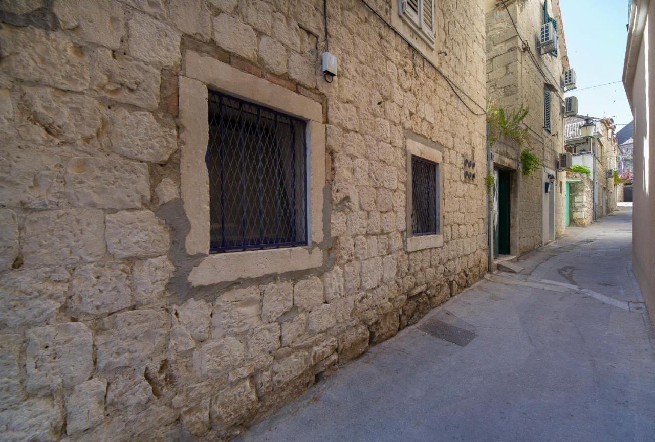 Lamenta Split Exterior foto